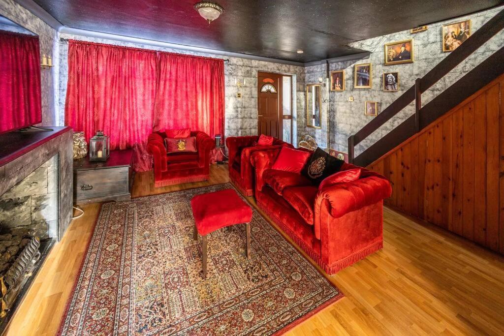 ווטפורד Hogwarts Hideaway Themed Property מראה חיצוני תמונה
